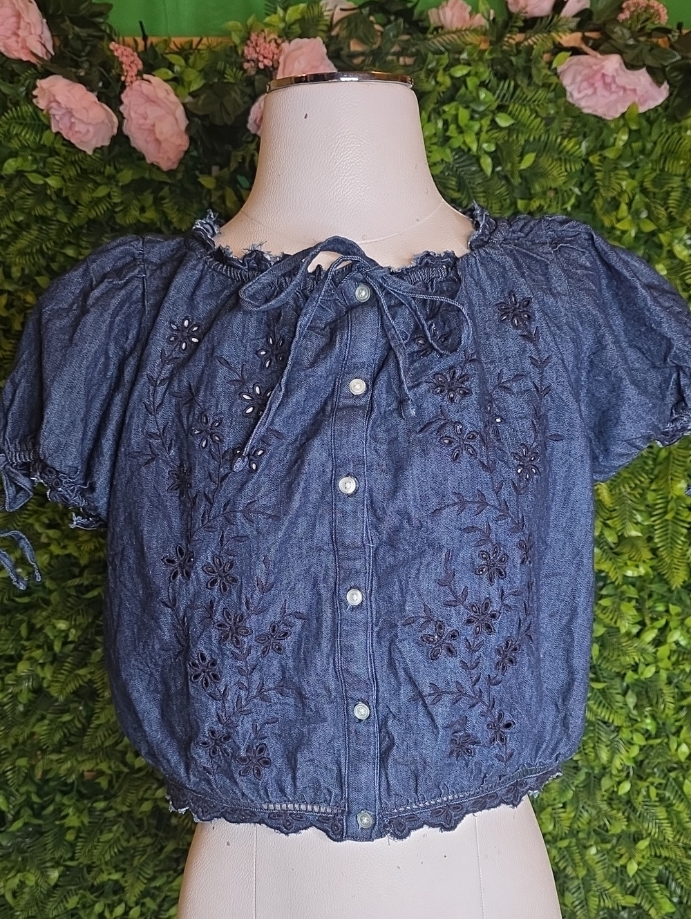Women's Indigo Embroidered Button-Front Peasant Top